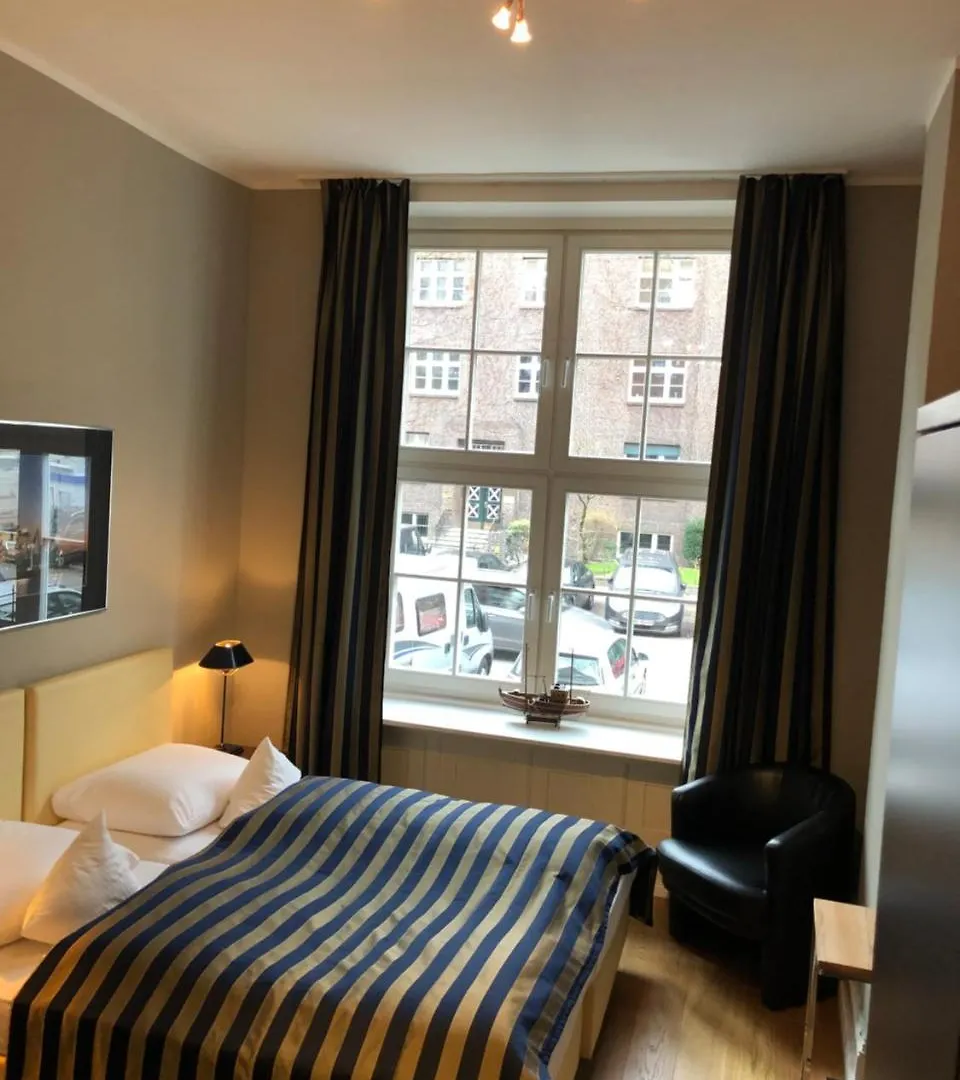 ***  Hotel Wagner Im Dammtorpalais Hamburg Germany