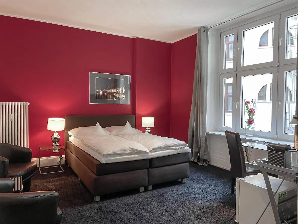 Hotel Wagner im Dammtorpalais Hamburg 3*,